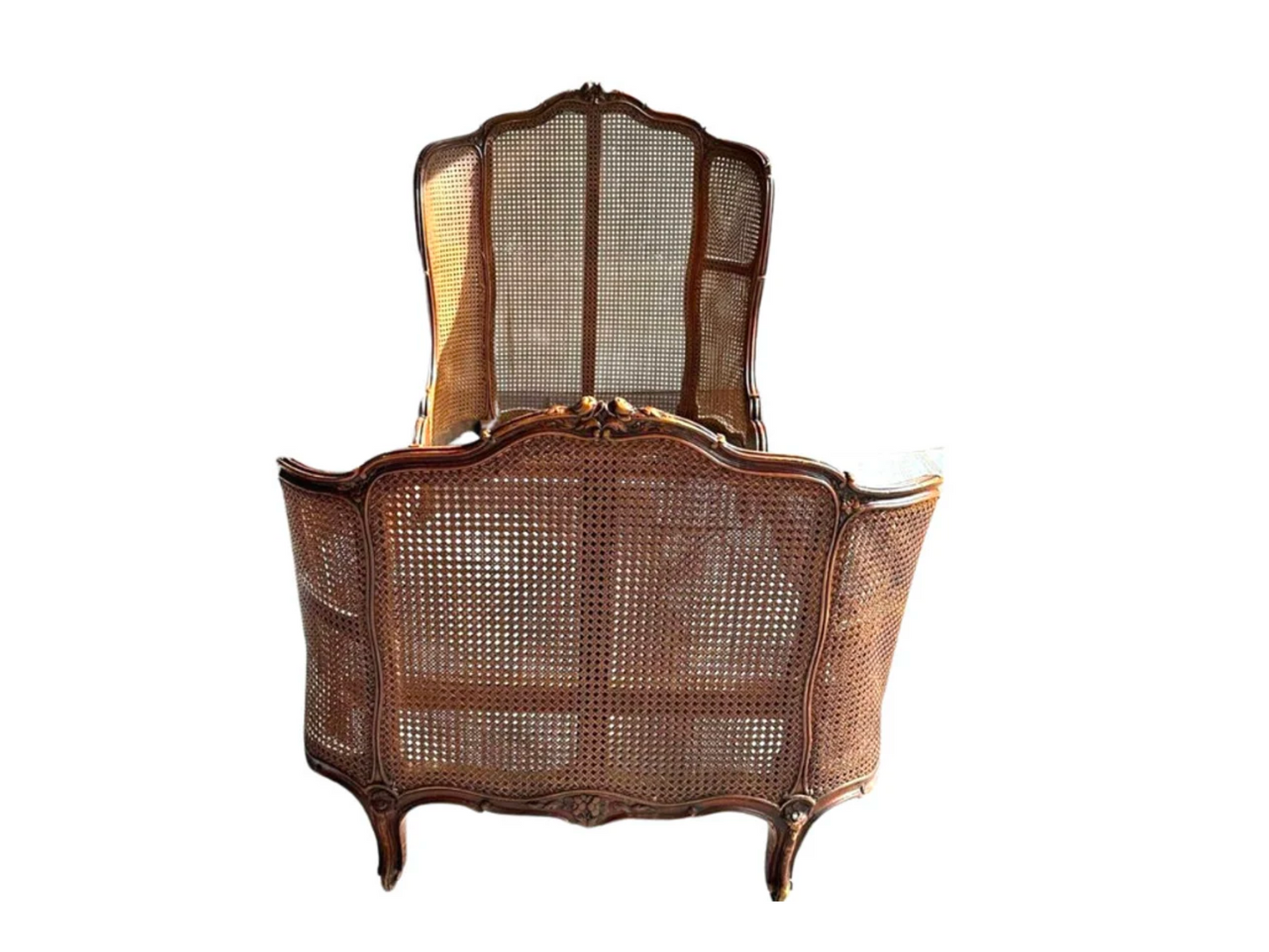 French beds | French antique Caned beds | Twin French Provincial Beds ~ Antique Twin Bed Frames | Antique European Beds