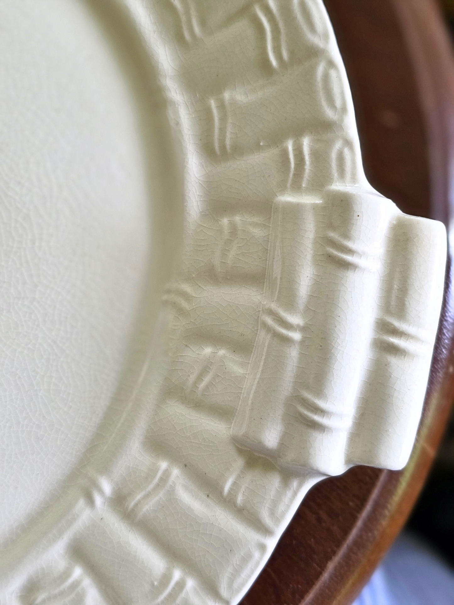White Chinoiserie Bamboo Tureen with Underplate & Ladle – Mid-Century Tabletop Decor