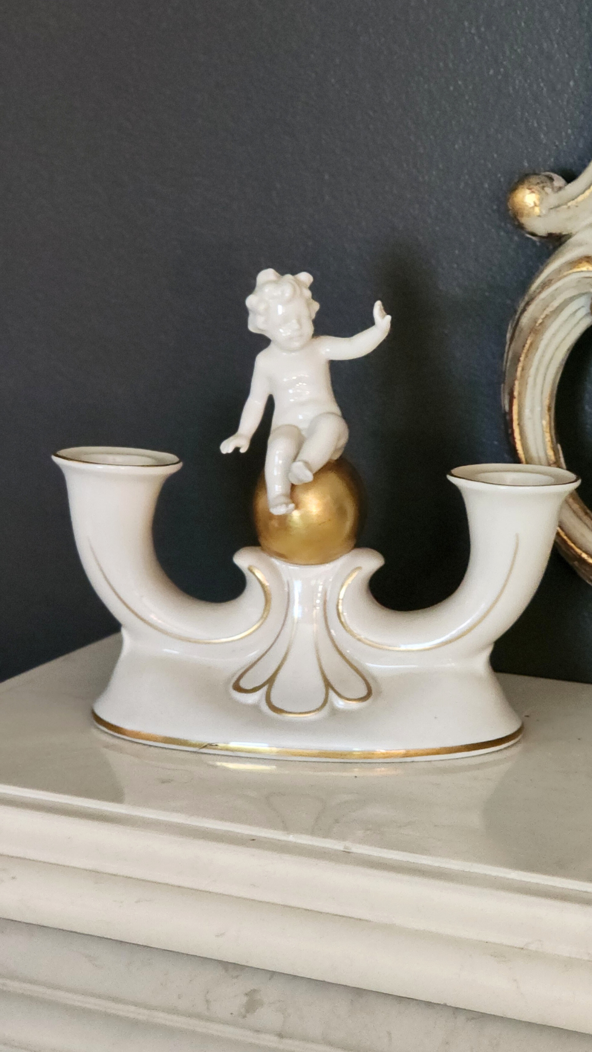 PAIR OF ART DECO GRAFENTHAL GERMANY CARL SCHEIDIG PORCELAIN CHERUBS CANDLE HOLDERS