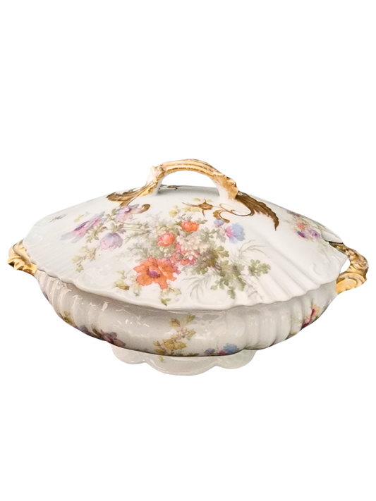 French antique-footed Tureen Serving ware Tureen